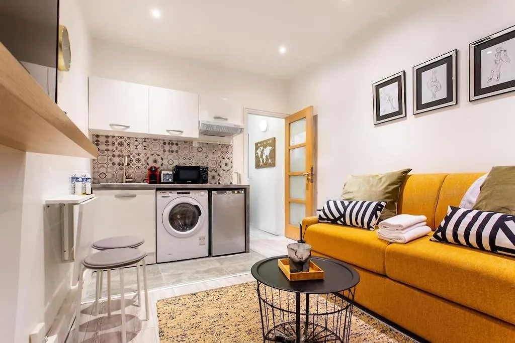 Condamine/batignolles : Cosy Studio Apartment